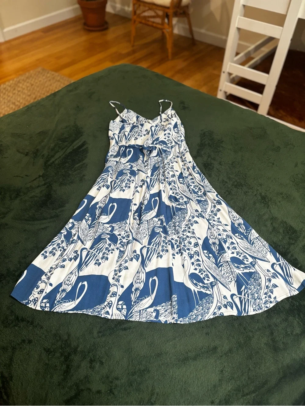 Reformation 2 Gemstone Dress in avian print- just gorgeous - Picture 10 of 10